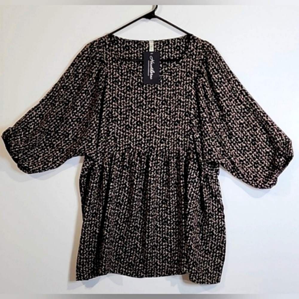 Hawthorne peasant tunic top NWT Size Large